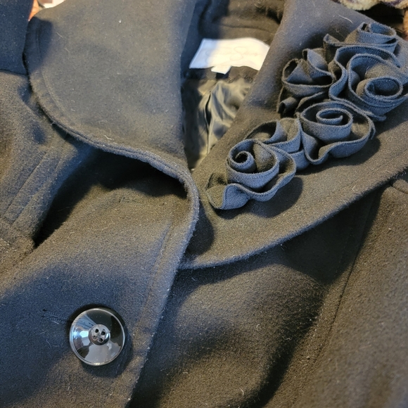 Jessica Simpson long dress coat with floral detailed collar lapel - Picture 1 of 8